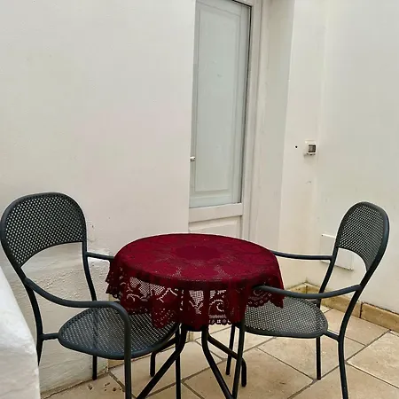 בית הארחה Palazzo Piccioli גאליפולי