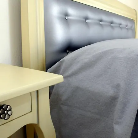 בית הארחה Palazzo Piccioli גאליפולי