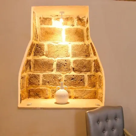 Palazzo Piccioli בית הארחה גאליפולי