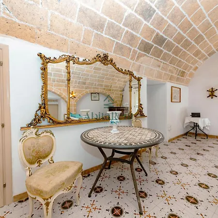 Pensjonat Palazzo Piccioli 3*